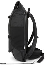 Travel Pack proof-black Close-Up2
