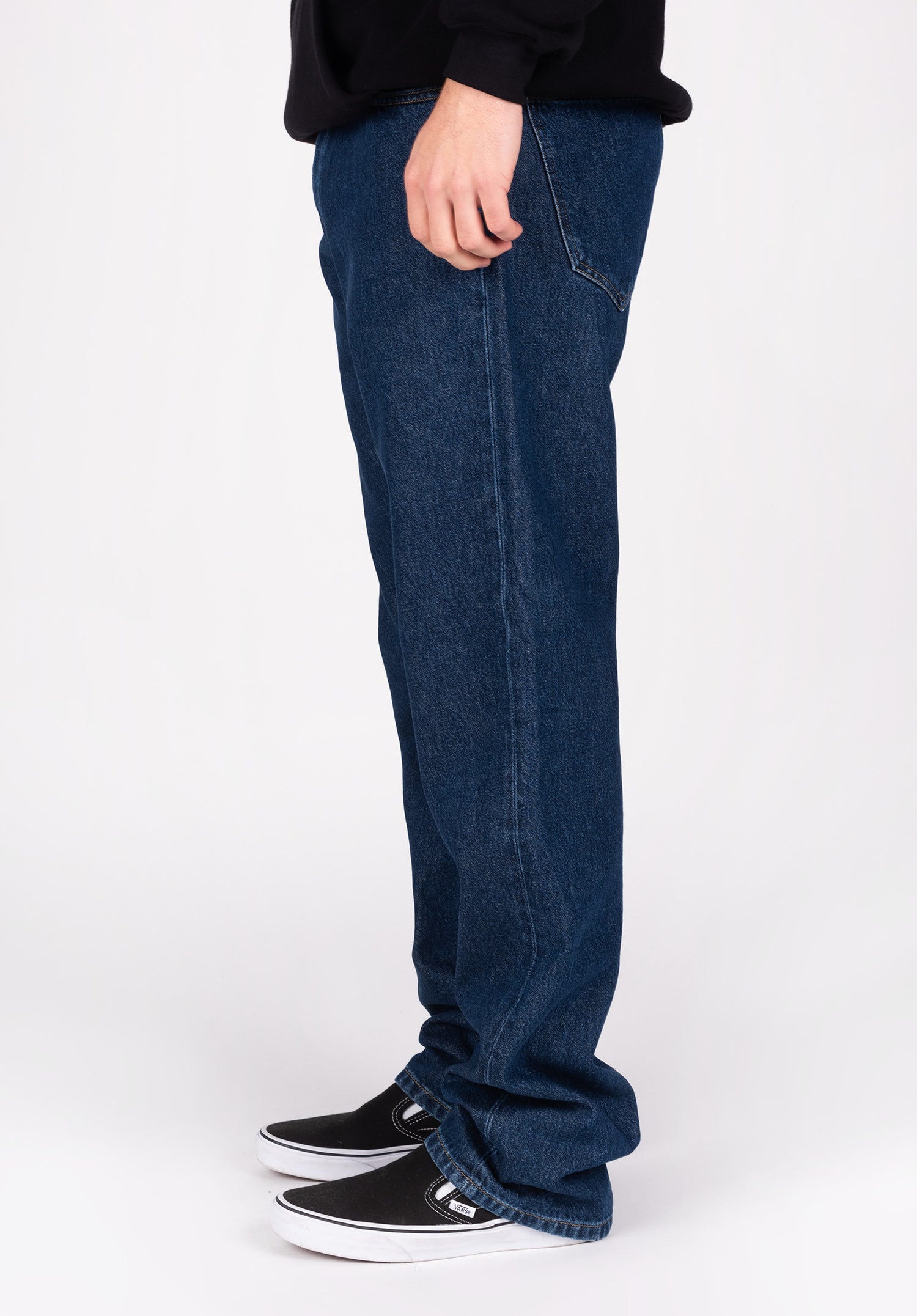 Janik|1,80|32 Zoom Image