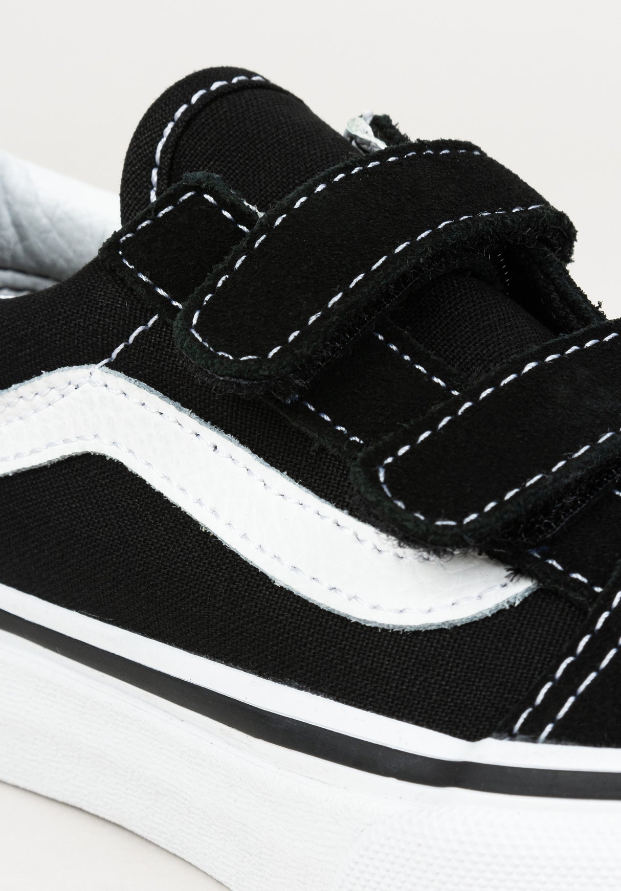 Old Skool V Kids black-truewhite Unteransicht
