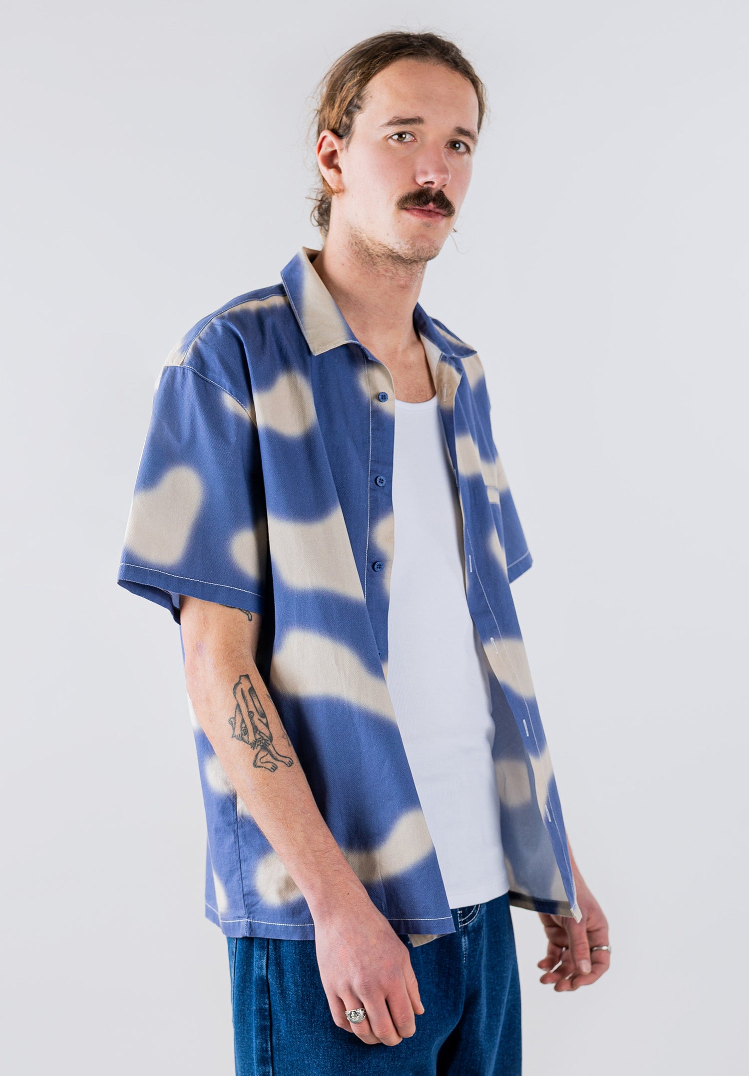 Owen blue-batik Rückenansicht Zoom Image