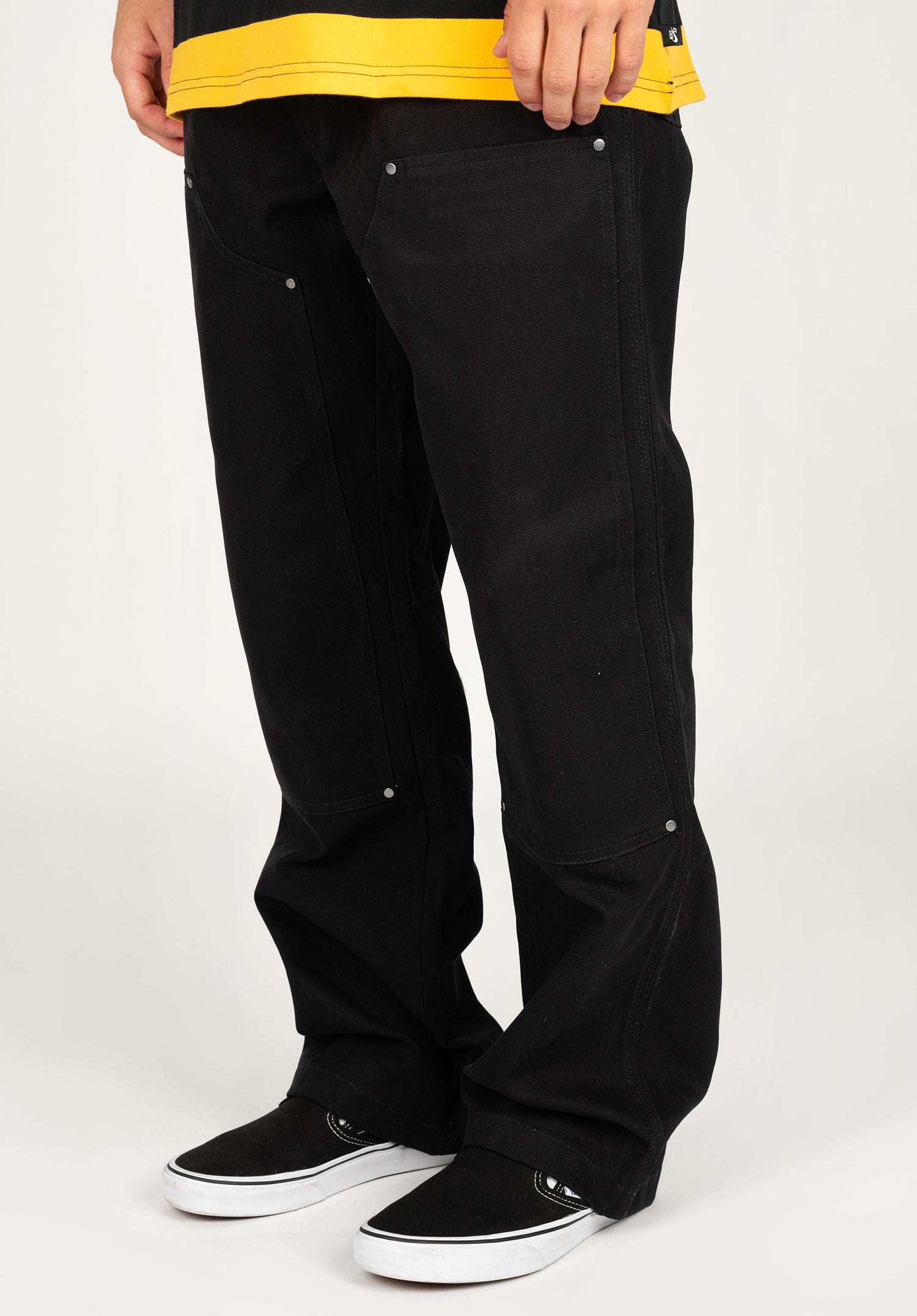 Janik|1.80|32 Zoom Image