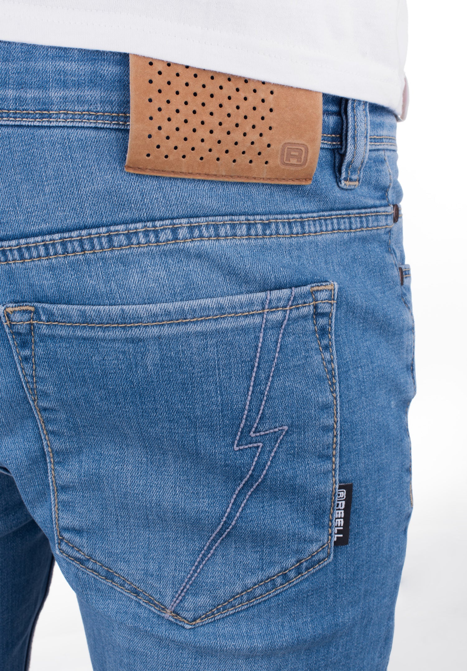 Skin lightbluewash Closeup2 Zoom Image