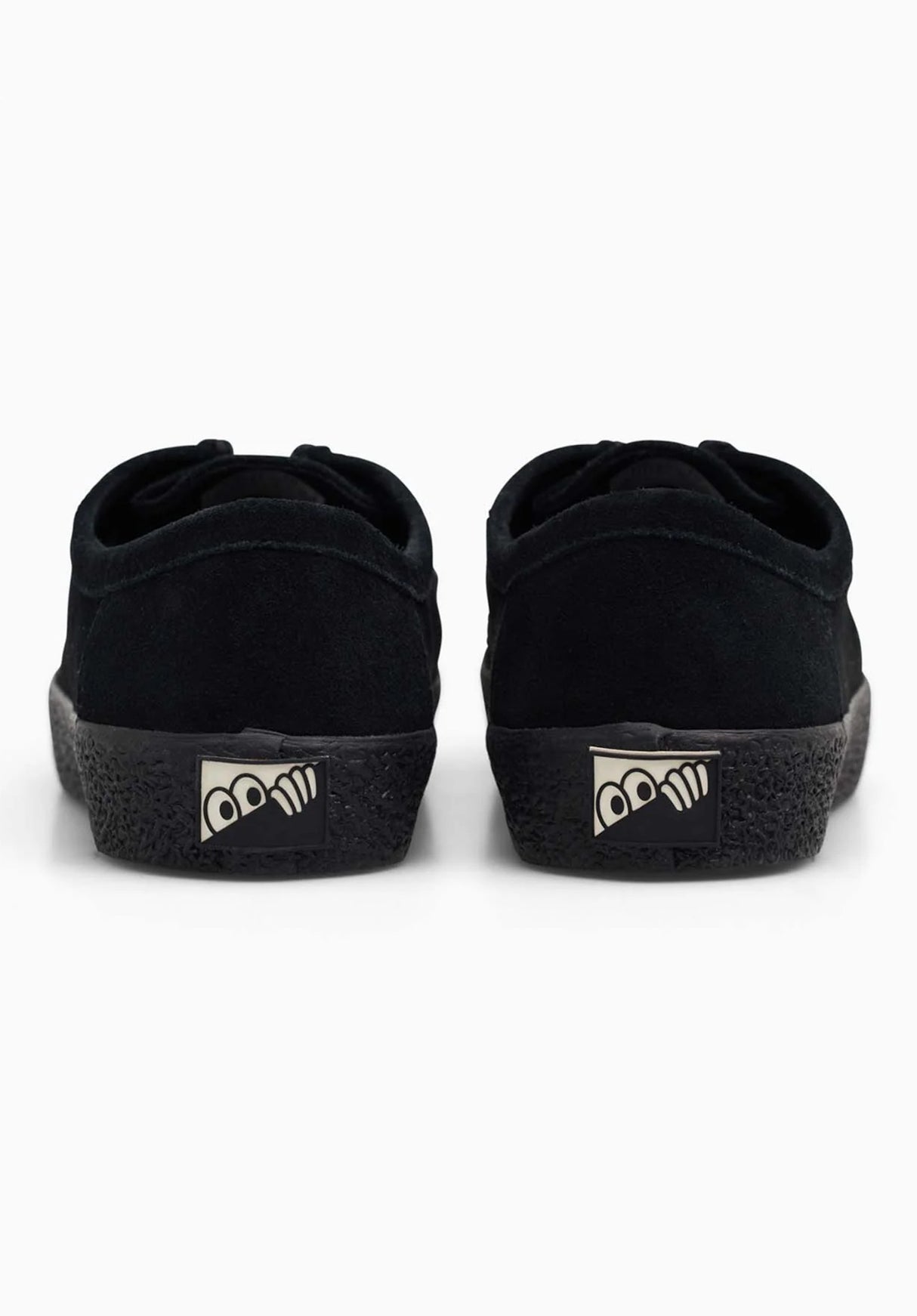 VM006 Moc black-black Closeup2