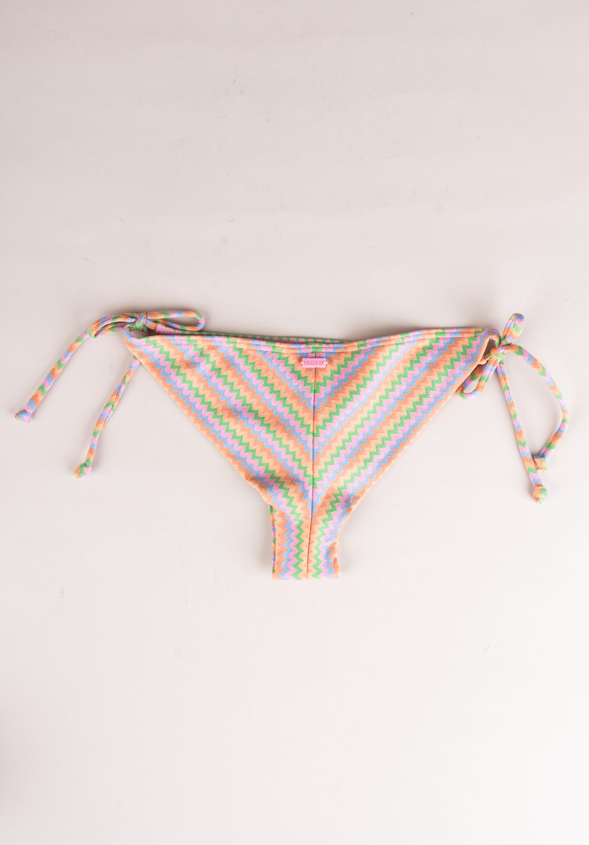 Wavy Stripe Cheeky Tie Side papaya-wavy-stripes Rueckenansicht