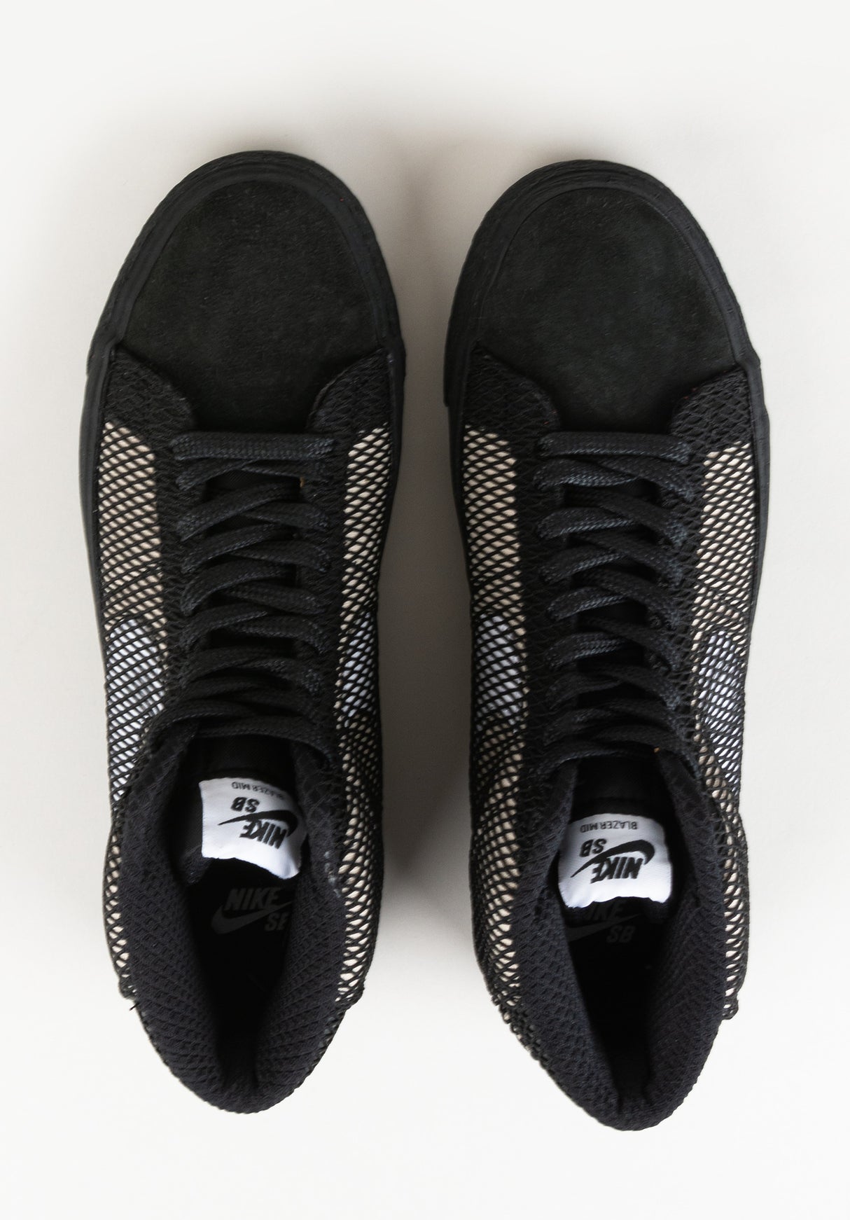 Zoom Blazer Mid Premium white-black-white-black Closeup2