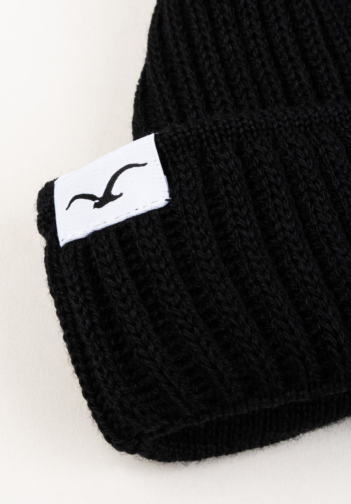 Storm Short black Close-Up1