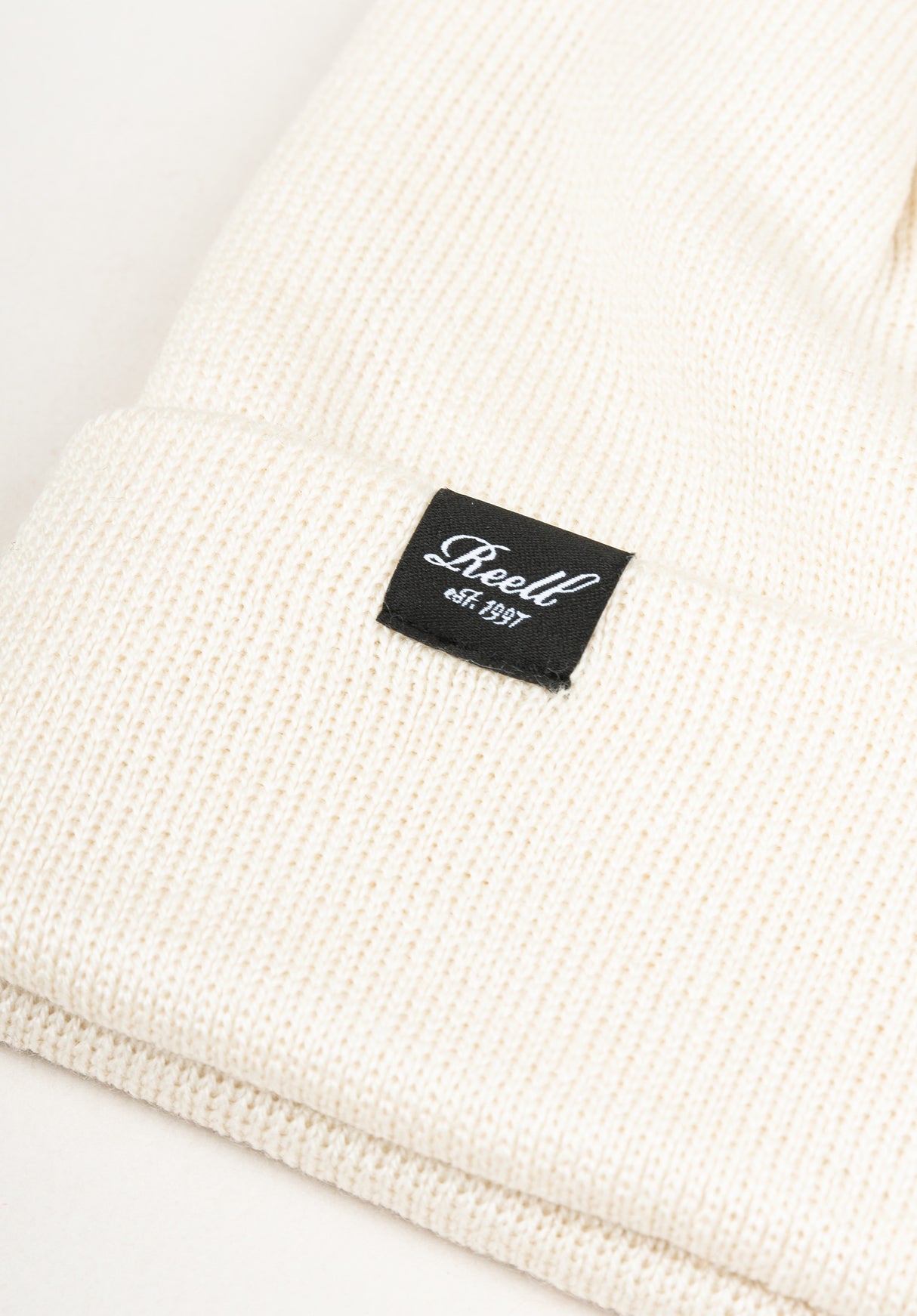 Beanie offwhite Rückenansicht