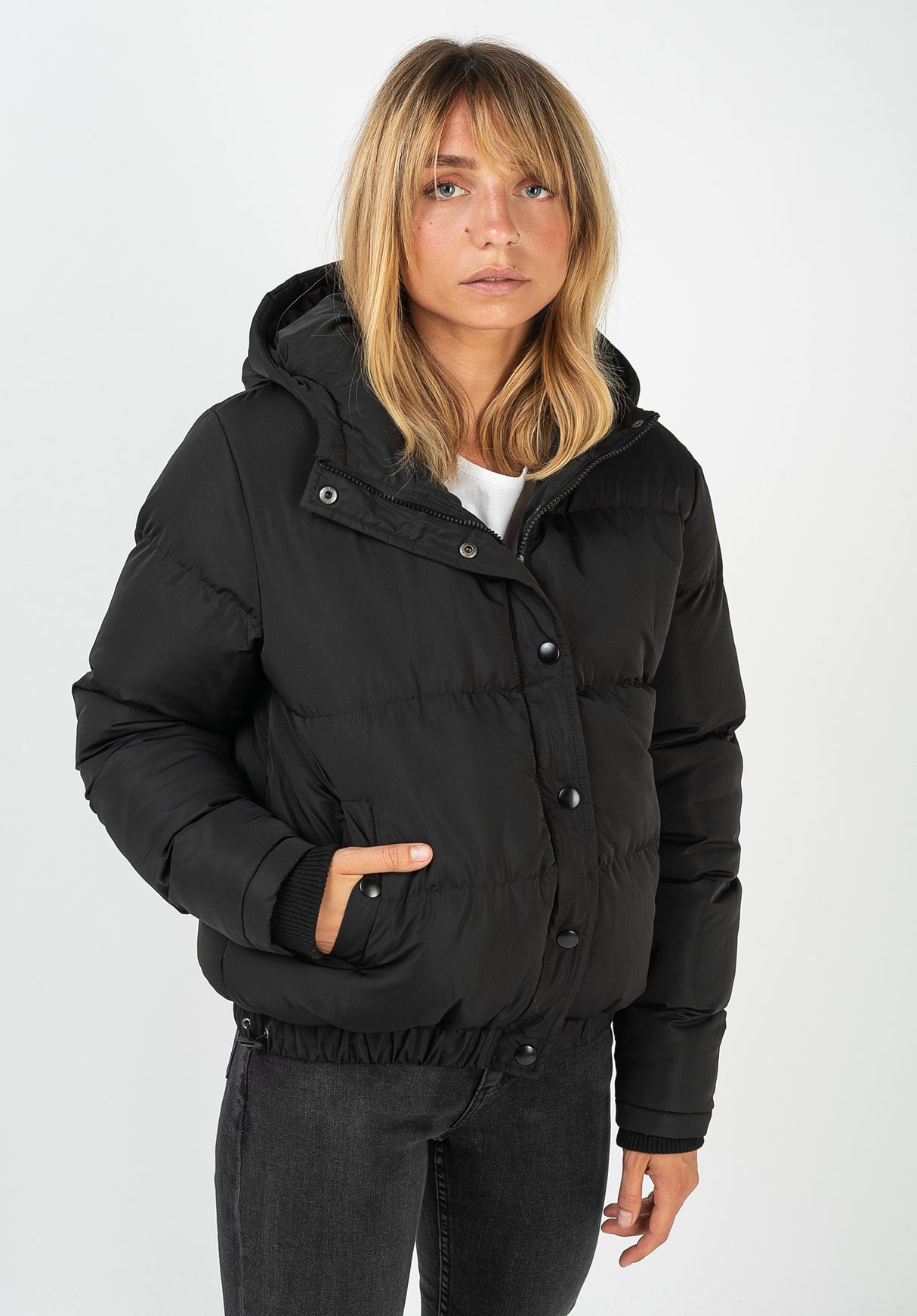 Leni black Oberansicht