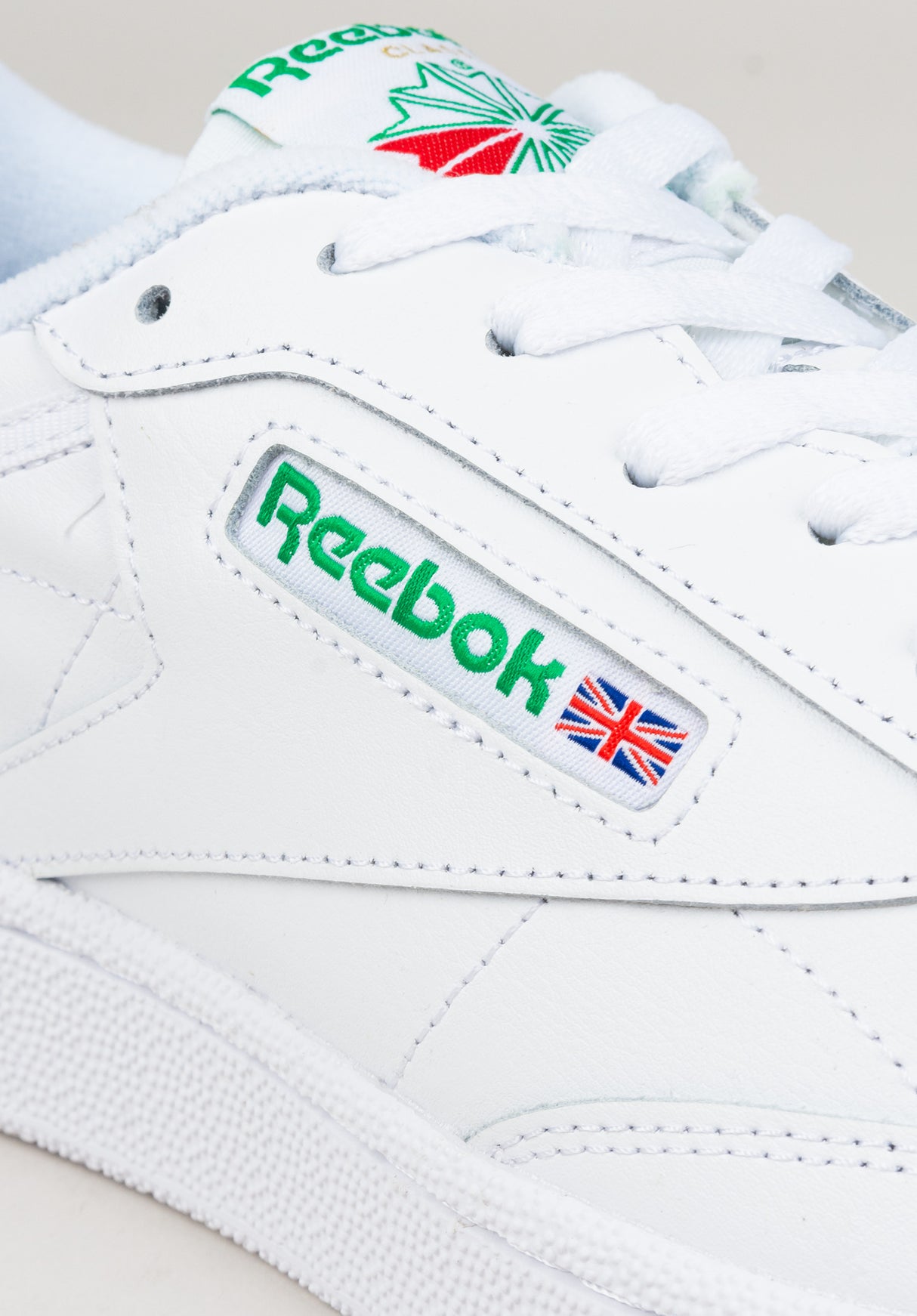 Club C 85 white-green Unteransicht