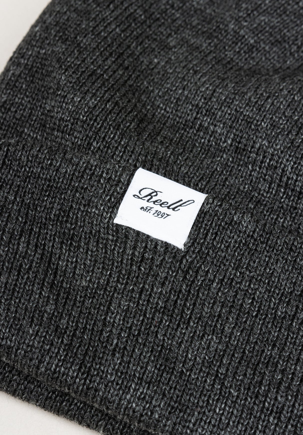 Beanie darkgrey Rückenansicht