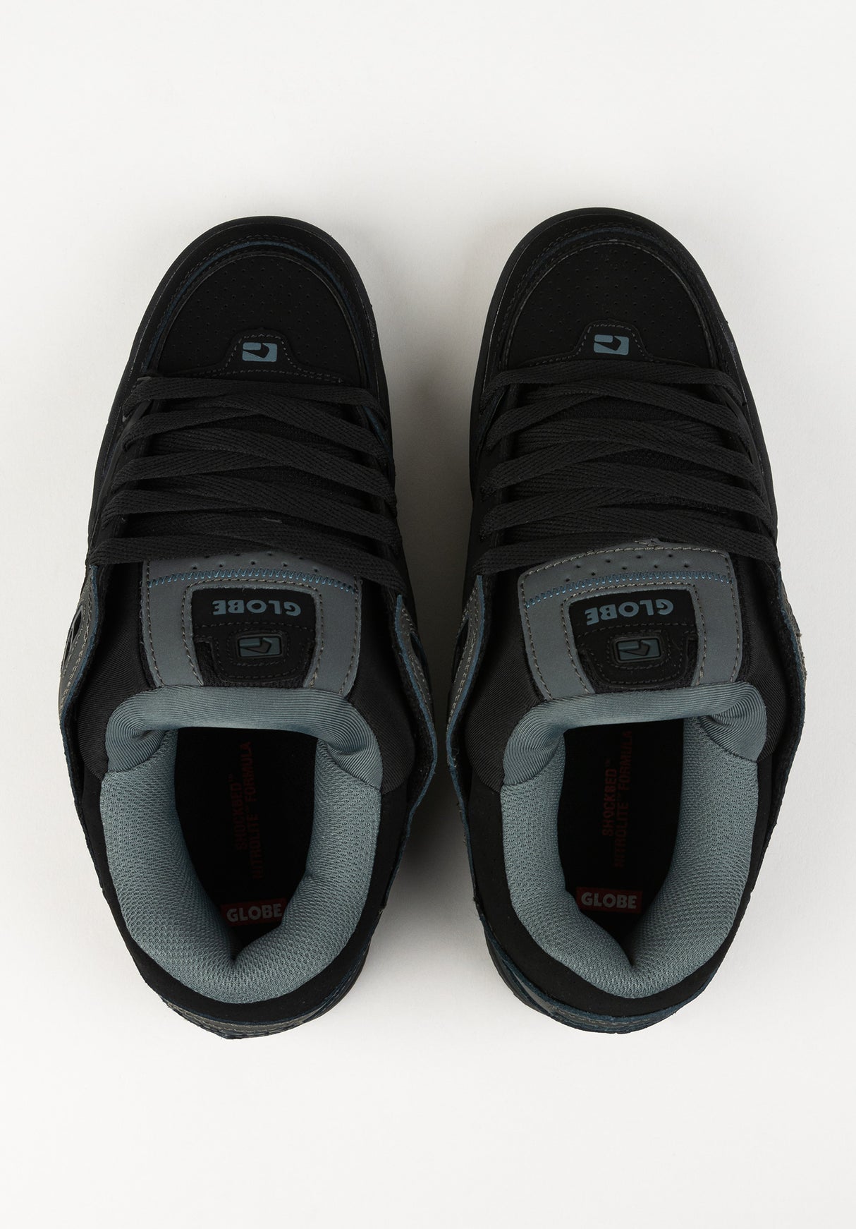 Fusion black-night Close-Up2