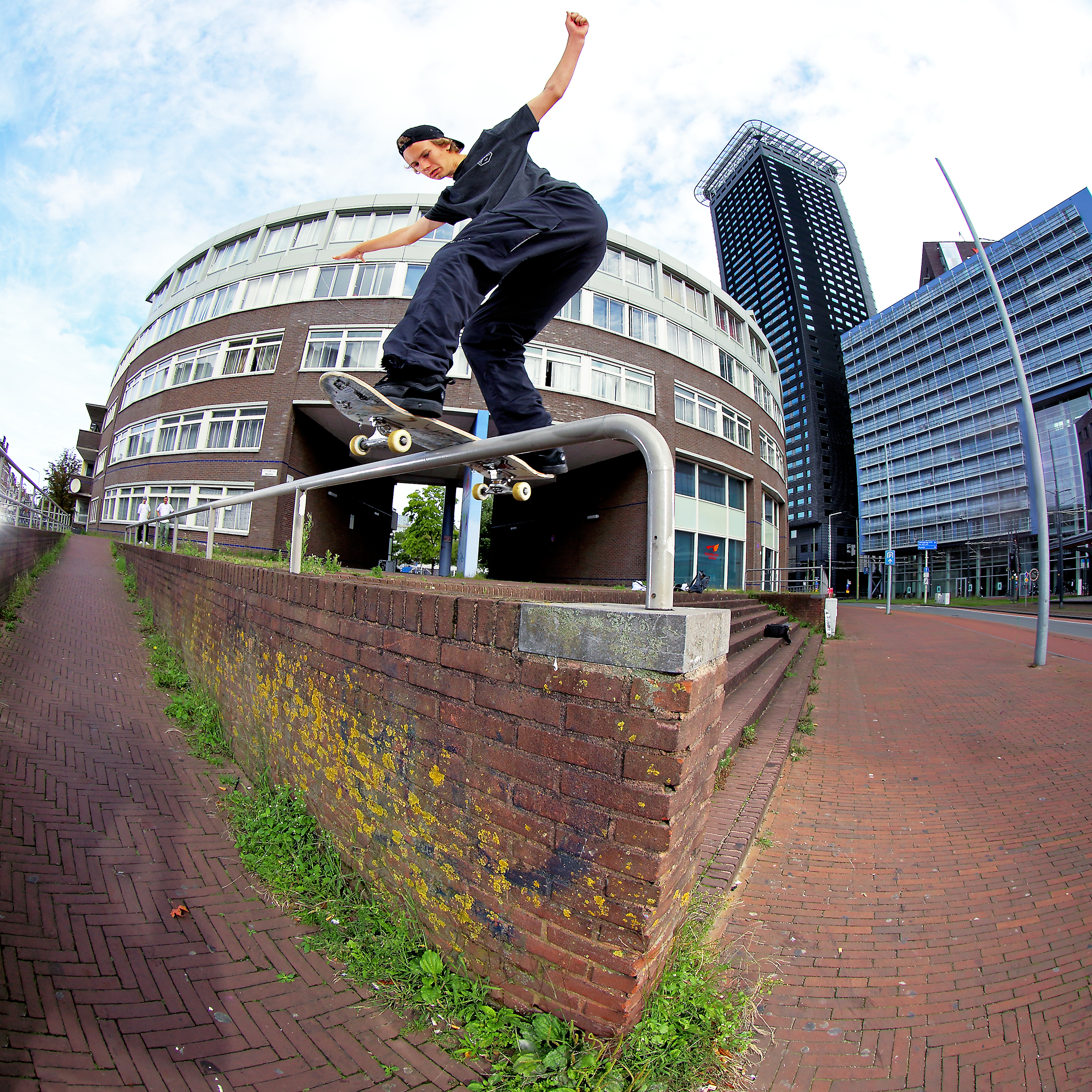 KoffeKroon_FsBoardslide_DenHaag_Gentsch_adj__BLOG.jpg