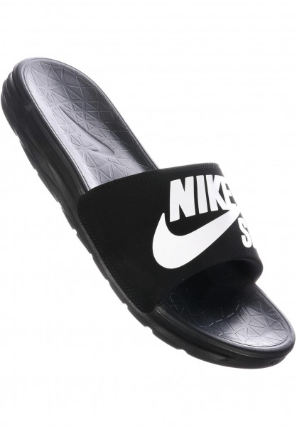Nike-SB-Sandalen-Benassi-Solarsoft-black-summer-sale.jpg