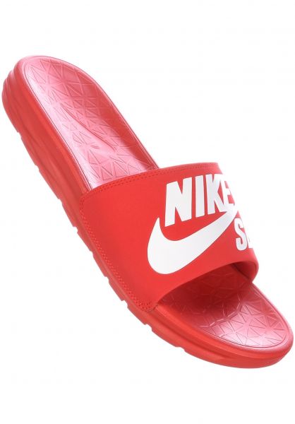 Nike-SB-Sandalen-Benassi-Solarsoft-red-12_06_18_Schuh_Sale_titus_stuttgart.jpg