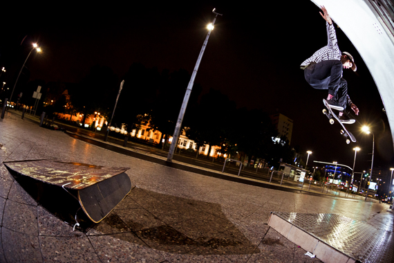 Octavio_Trindade_Kickflip_Stettin.jpg