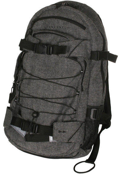 Rucksack_Titus_Duesseldorf_Forvert_4.jpg