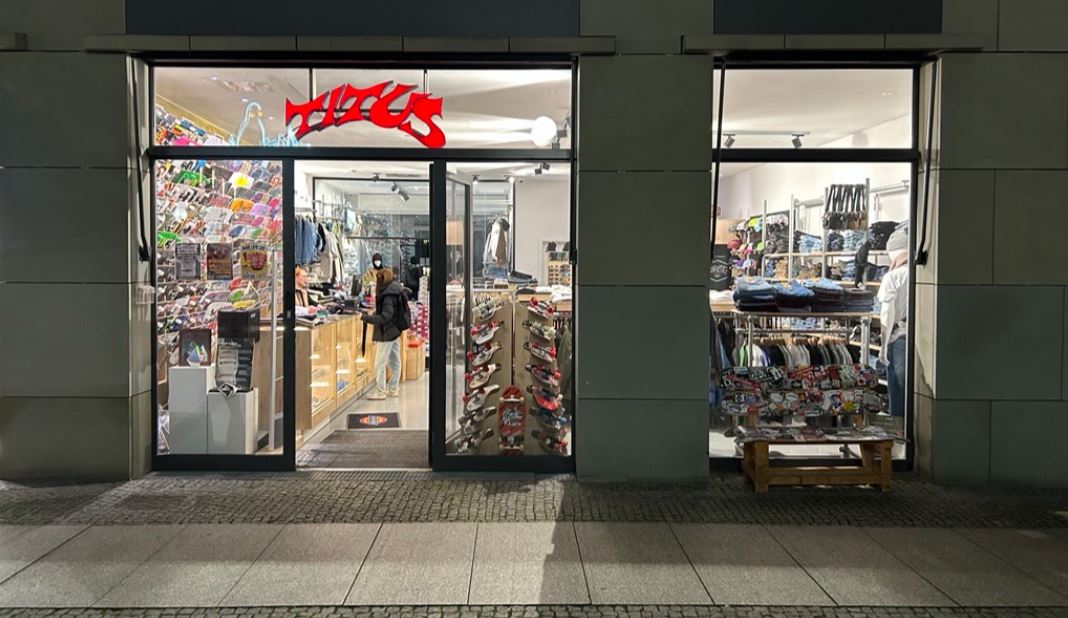 Shopfront_Leipzig.JPG