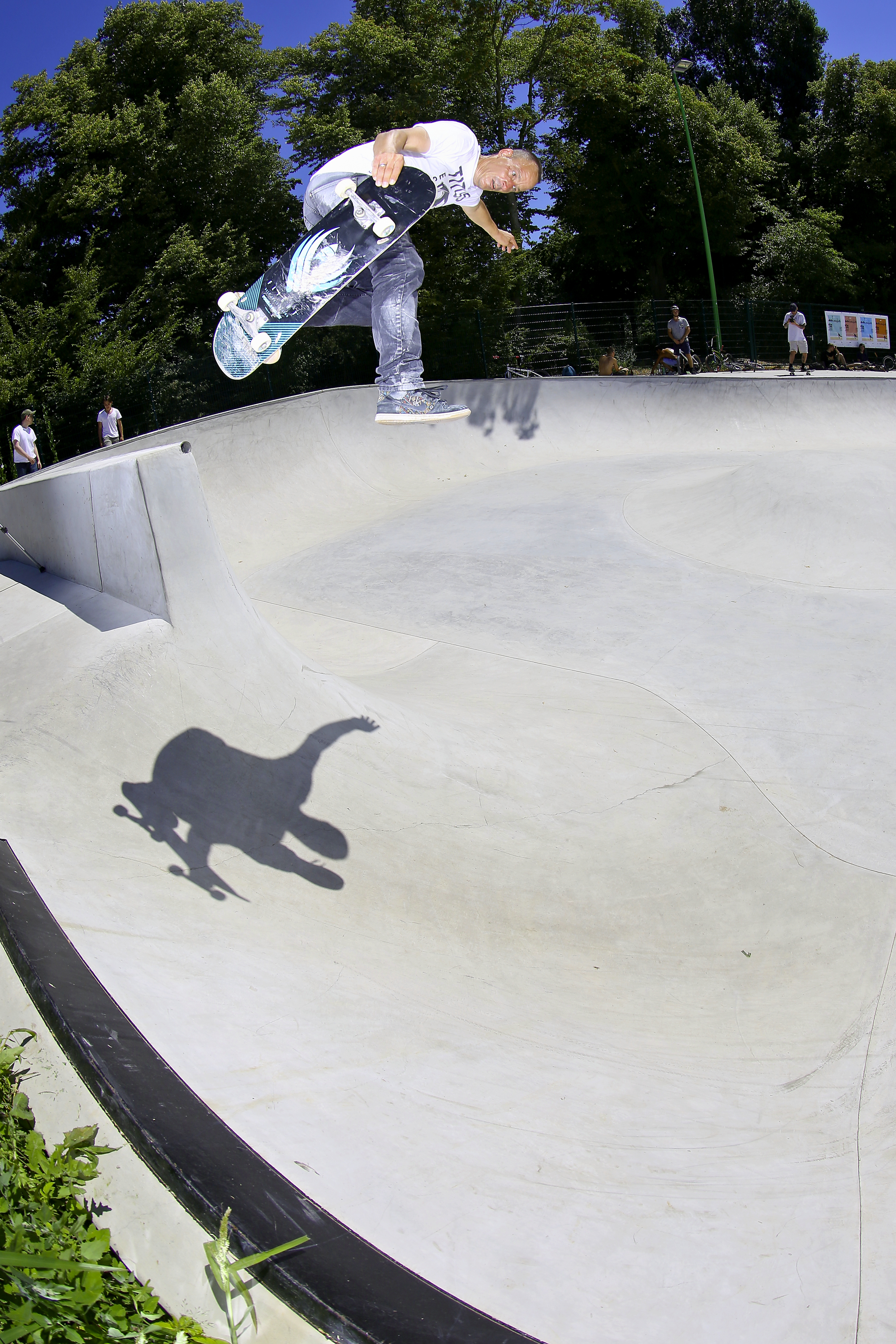 Thilo Nawrocki mit einem Judo Air im Skatepark Düsseldorf-Eller