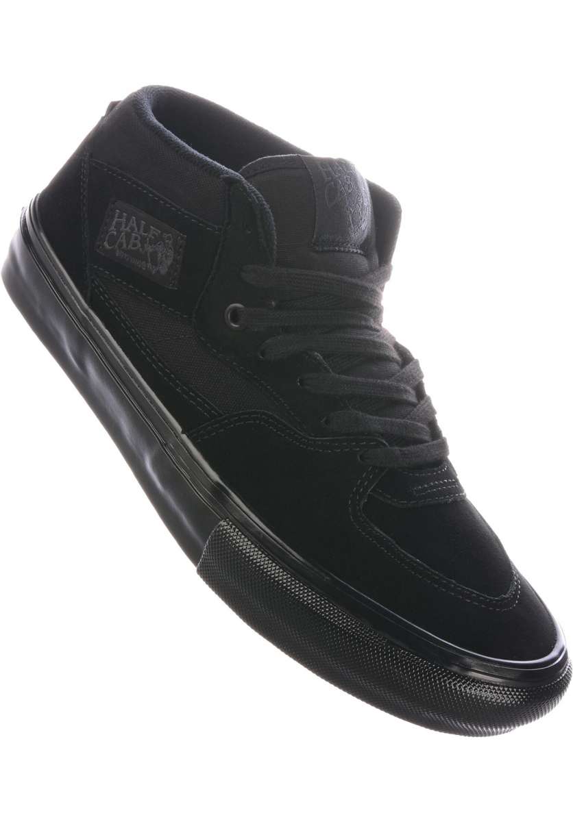 Titus-Wiesbaden-Skateshop-Streetwear_vans-alle-schuhe-skate-half-cab-black-black-vorderansicht-0604962_600x600@2x.jpg