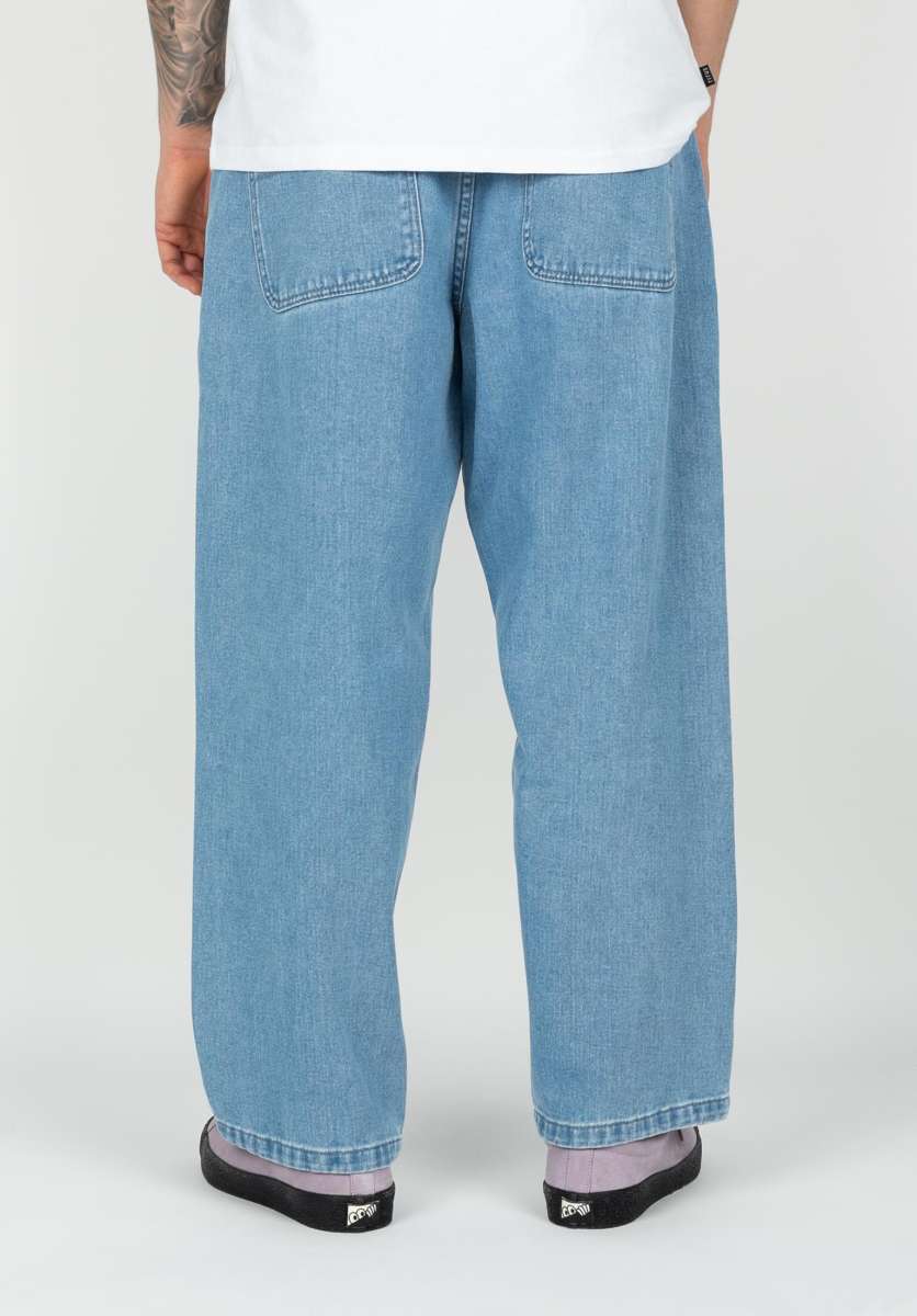 Titus-Wiesbaden-Streetwear-titus-jeans-boogy-lightbluewashed-closeup2-0269155_600x600@2x.jpg