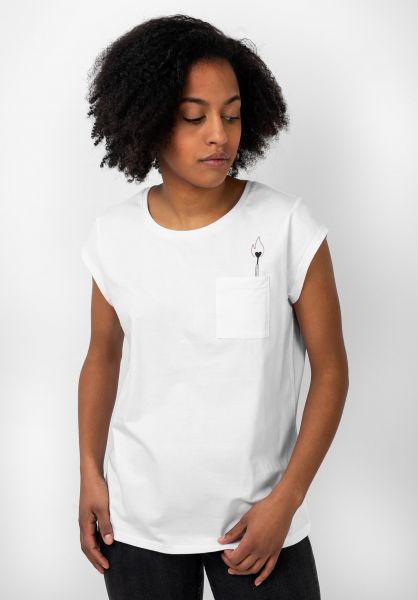 Titus-Wiesbaden-Streetwear-titus-t-shirts-grafik-pocket-white-vorderansicht-0397415_600x600.jpg
