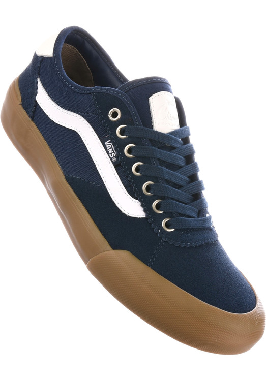 Titus_Muenchen_604384-Vans-Chima-Pro-2-Schuhe-Jungs-navy-gum-white.jpg