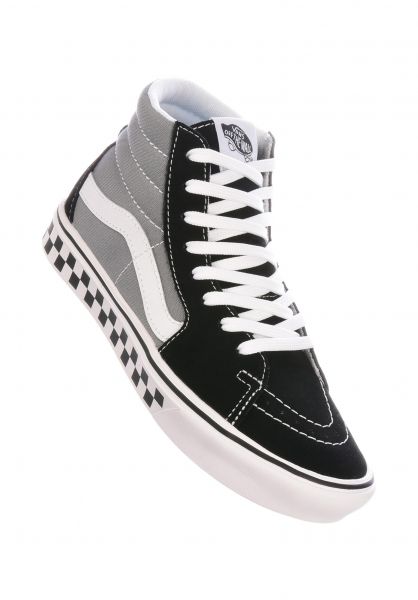 Titus_Wiesbaden_Skateshop_Streetwear_vans-alle-schuhe-comfycush-sk8-hi-tapemix-black-frostgray-vorderansicht-0612508_600x600.jpg