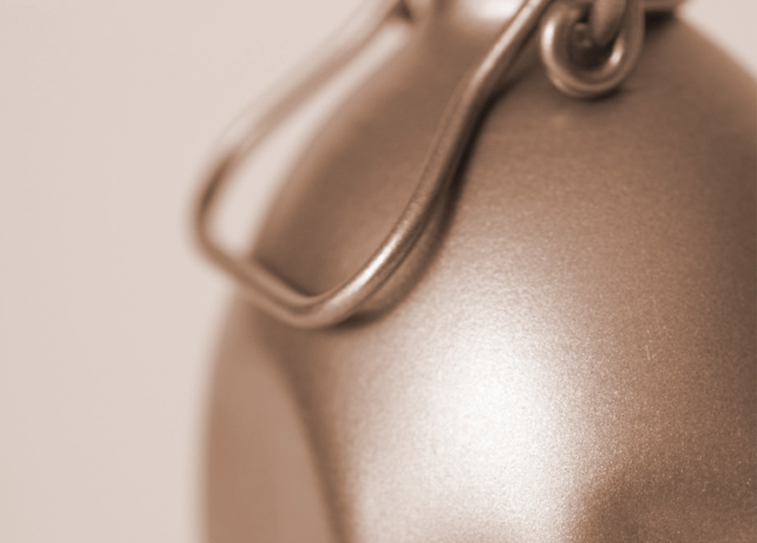 Titus_Wiesbaden_Spray_Can_MONTANA_METALLICs-Pic.jpg