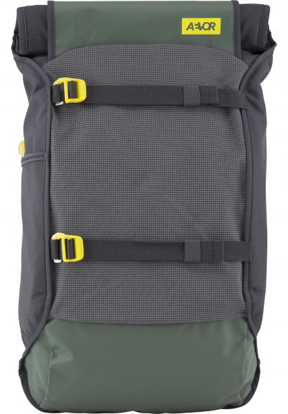 aevor-rucksaecke-trip-pack-echo-green-closeup1-03-04-19-seo-rucksack-bagpacks-titus-stuttgart.jpg