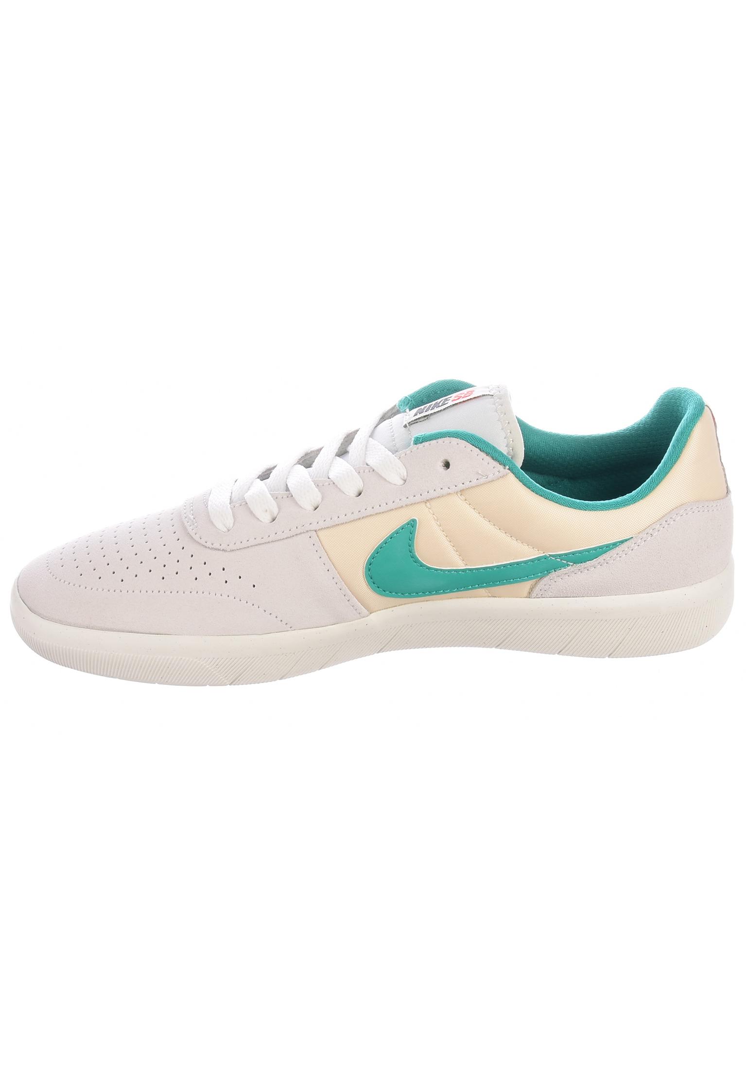 nike-sb-alle-schuhe-team-classic-photondust-neptunegreen-oberansicht-0604425.jpg