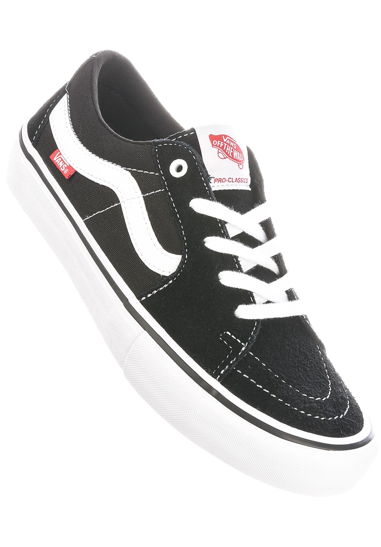 vans-alle-schuhe-sk8-low-pro-black-white-vorderansicht-0604836.jpg