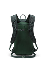 Ultralight Cinch Daypack 14 L pineneedle EQ camo Closeup1