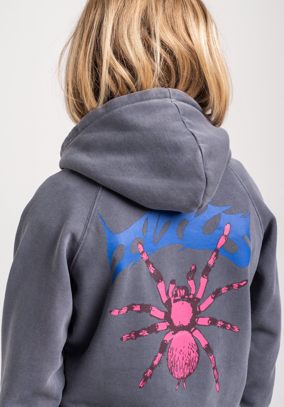 TITUS Zoya Kids Hoodie greybluefaded – Detailansicht 2