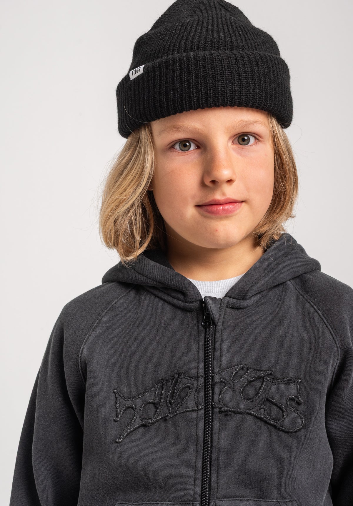 TITUS Classic Front Kids Zip-Hoodie blackfaded – Rückenansicht
