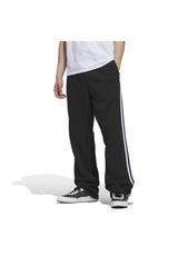 adidas-skateboarding Tysh Trck Pnt Jogginghose black-white – Vorderansicht