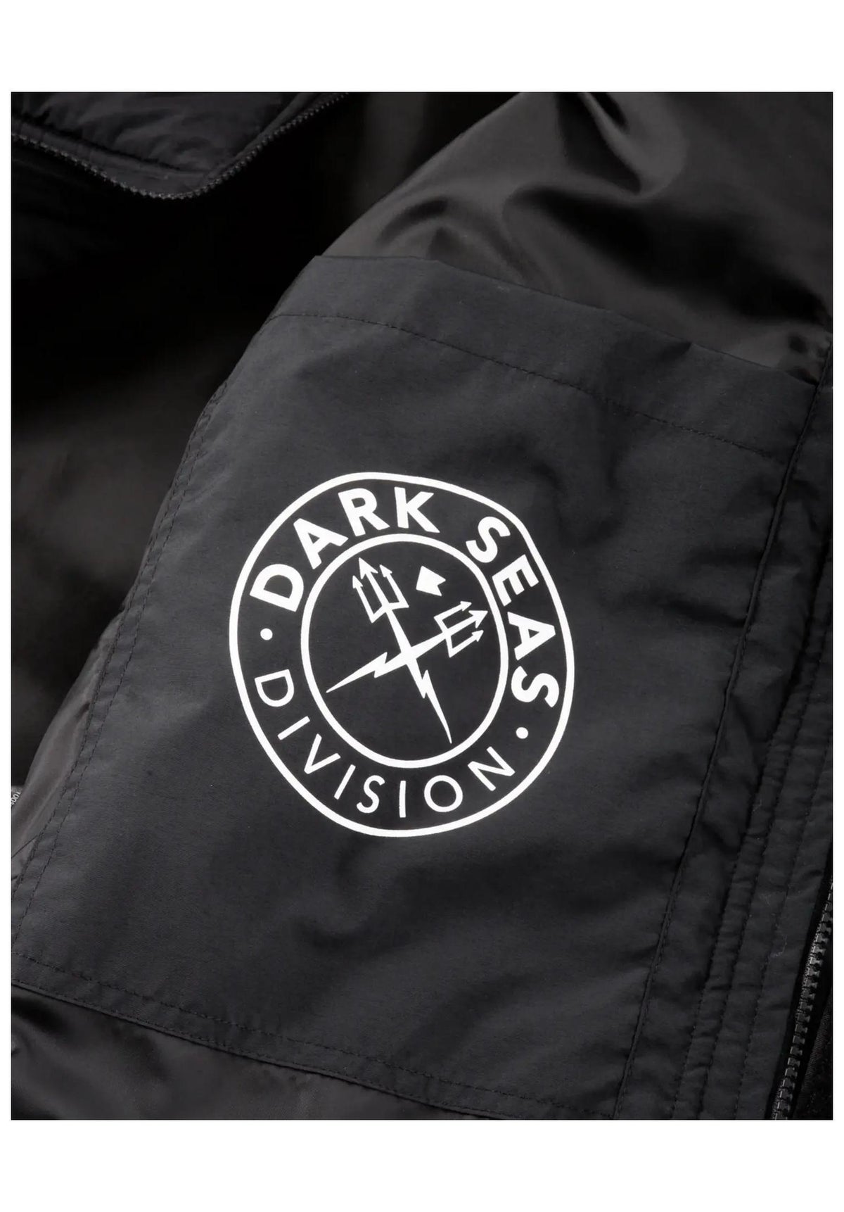 Dark Seas Adams Hooded Winterjacke black – Unteransicht
