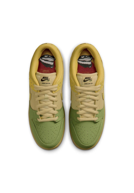 Dunk Low pro WC safronquartz-safronquartz-pear Closeup1