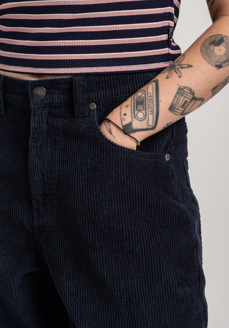 TITUS Alby-Baggy Cord Jeans navy – Seitenansicht