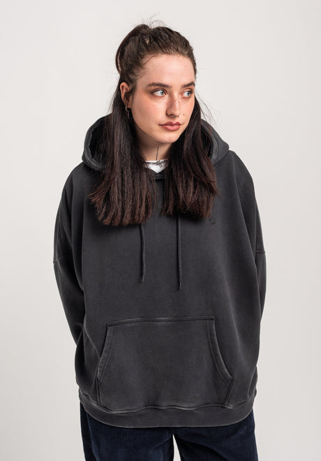 TITUS Aine Hoodie blackfaded – Rückenansicht