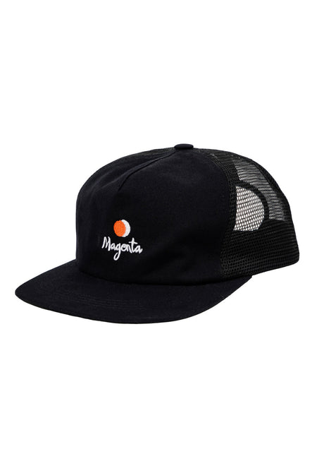 Magenta Vision Trucker Hat Cap black – Vorderansicht