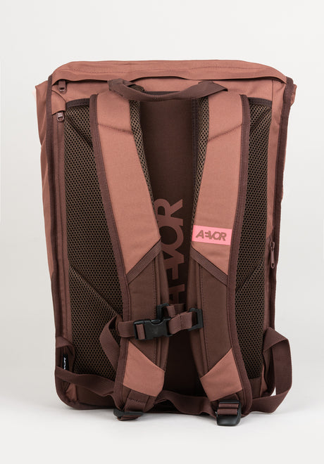 Daypack rawruby Closeup1