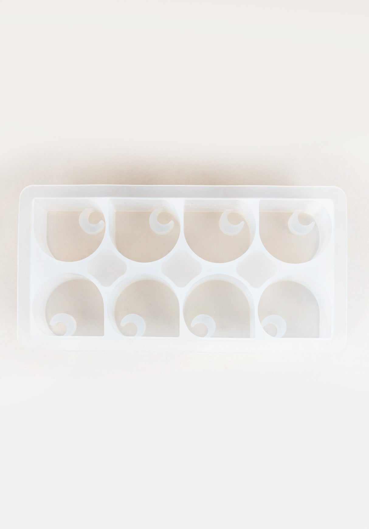 C Logo Ice Cube Tray clear Rueckenansicht