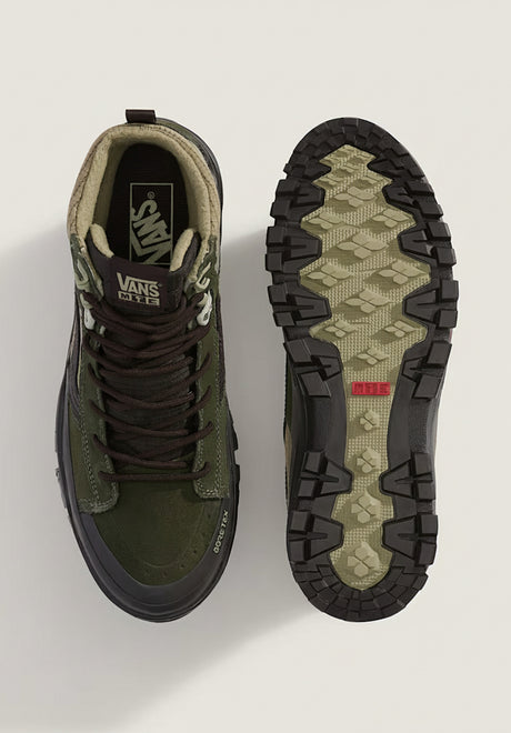 MTE Sk8-Hi Gore-Tex Insulated darkgreen-darkbrown Closeup1