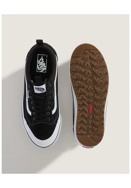 MTE Old Skool Waterproof Insulated black-white Closeup1