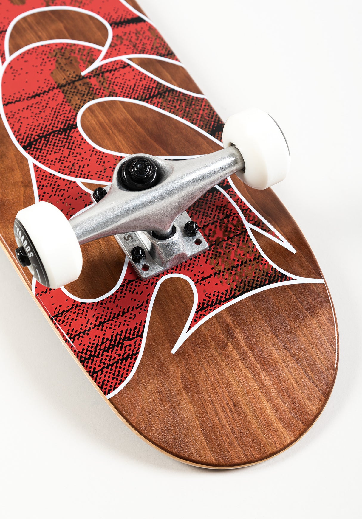 Classic Logo Mini brown-stained Closeup2