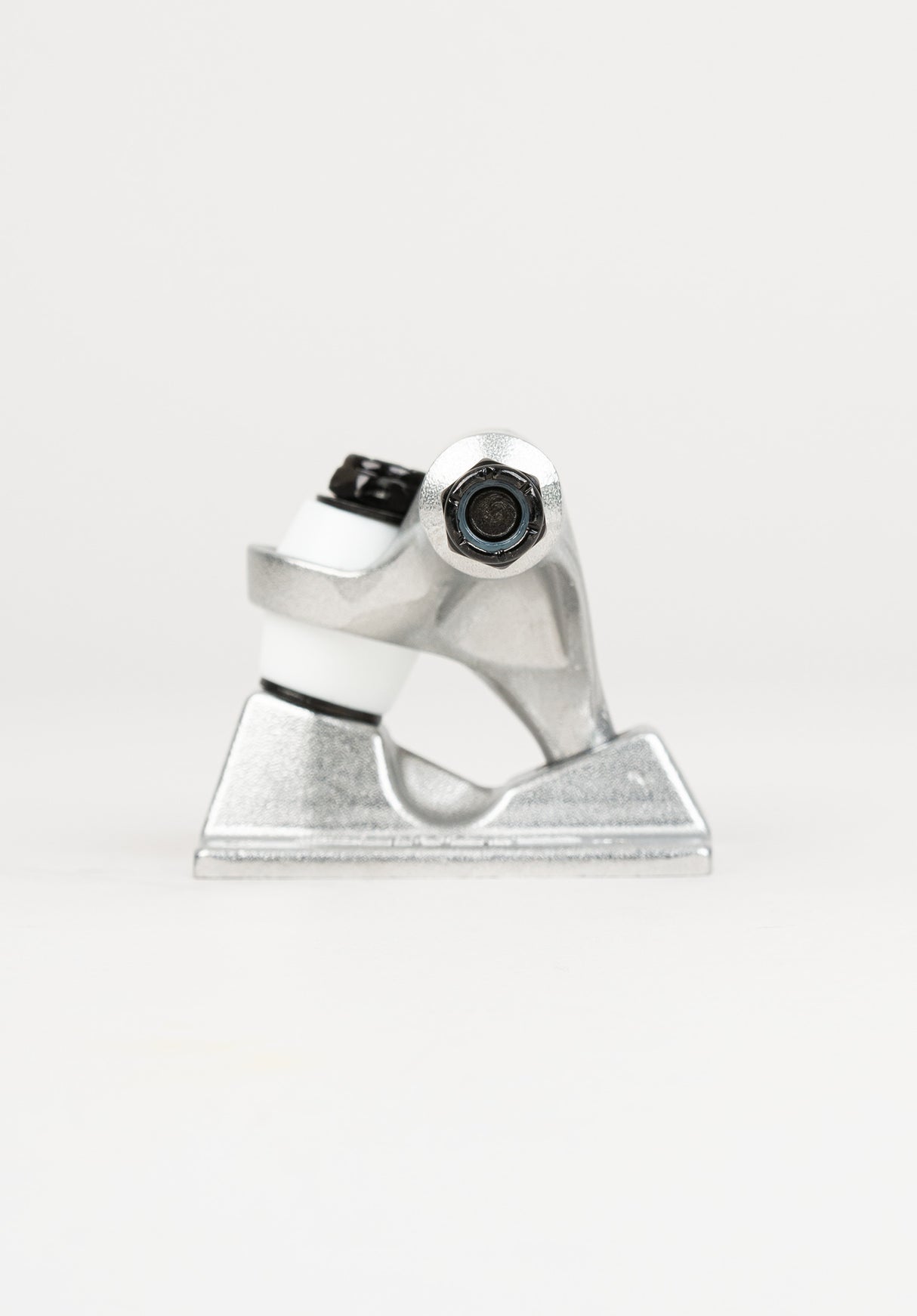 5.75 High Lites silver Closeup1