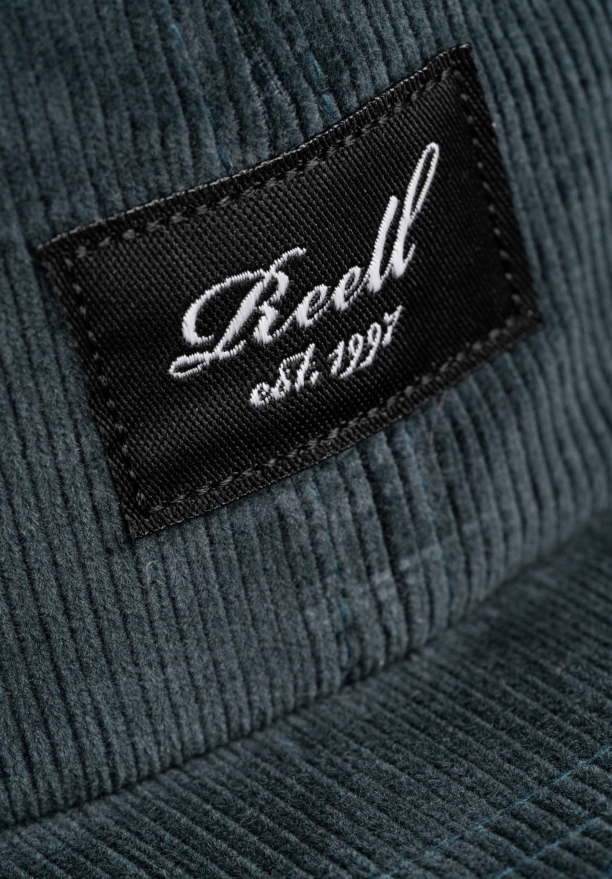 Flat 6-Panel Cap darkgreen cord Rueckenansicht