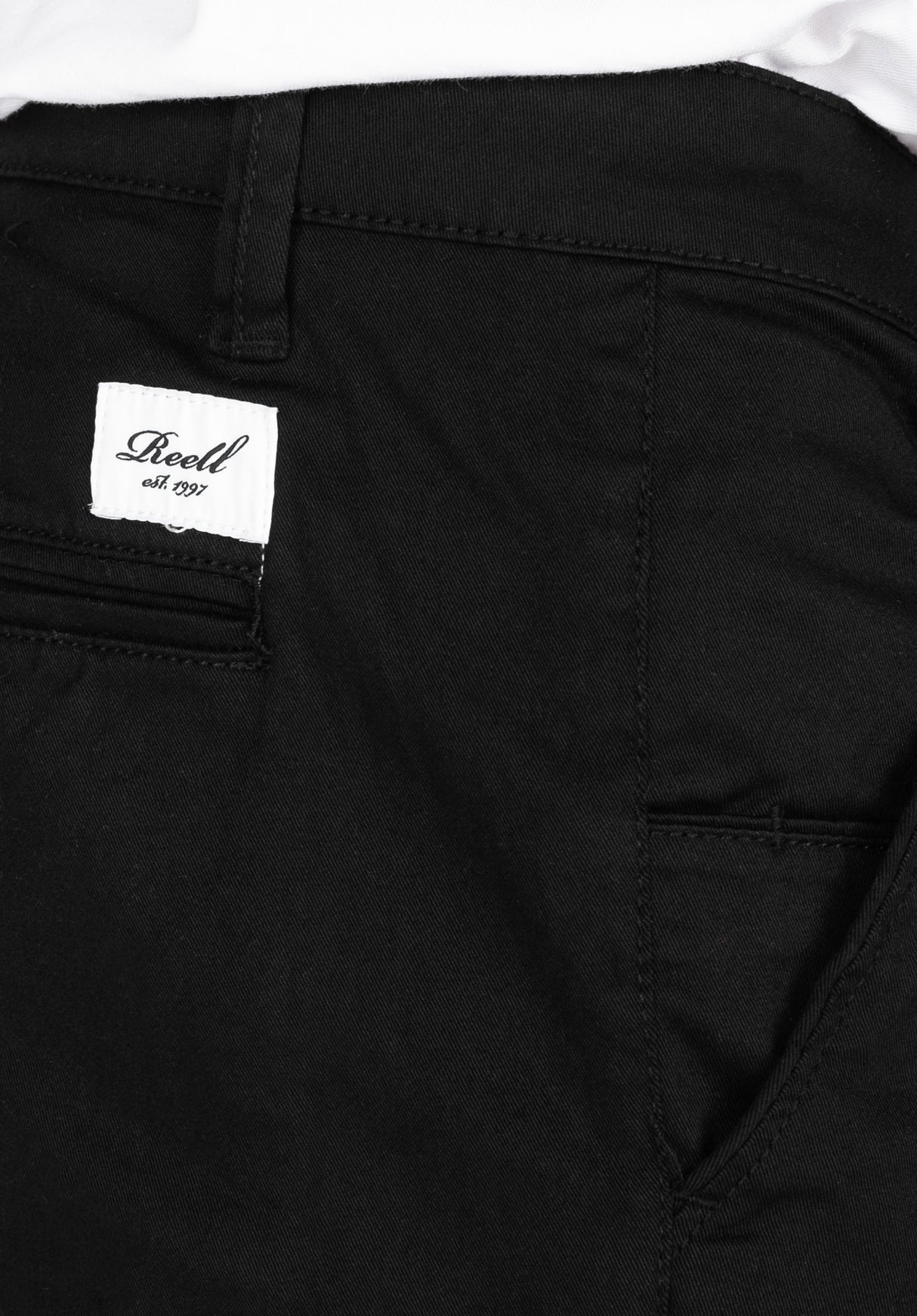 Flex Tapered Chino black Closeup2