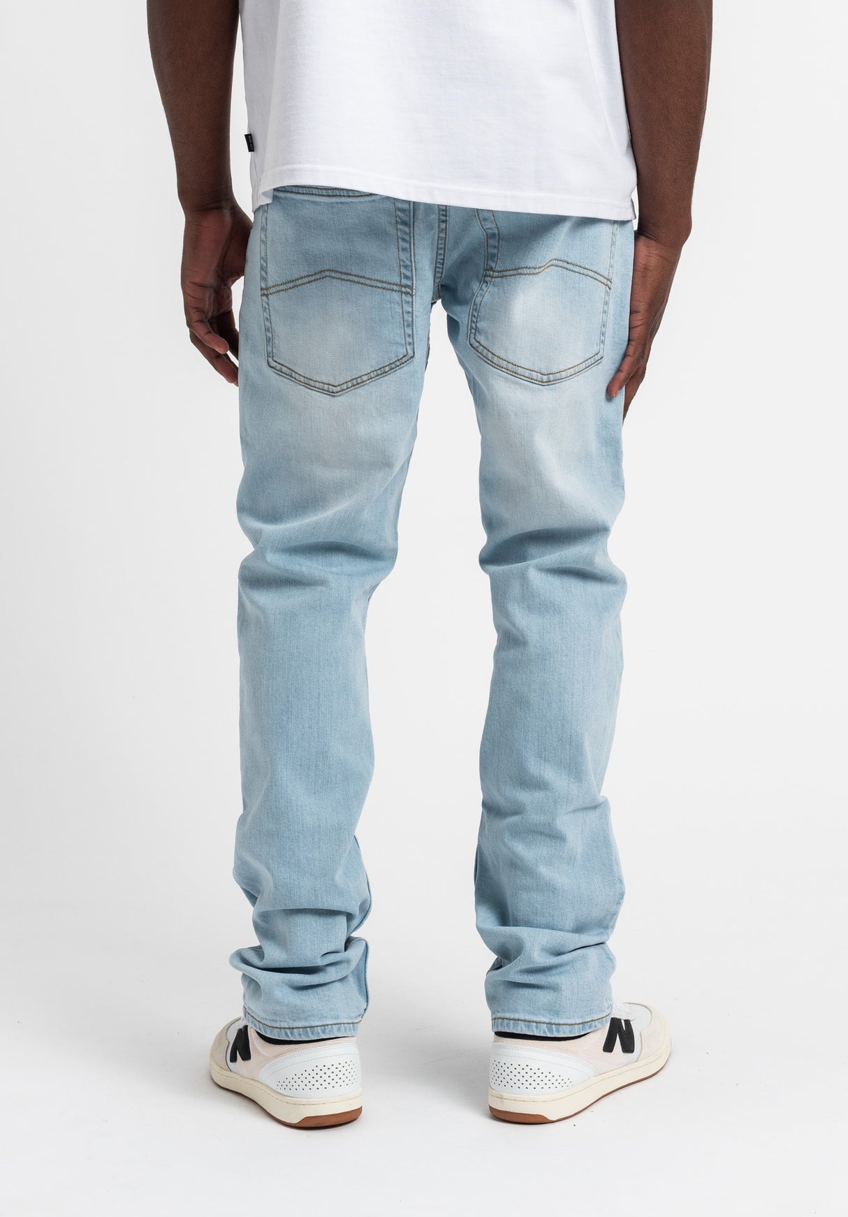 Skinny Fit blue-bleached Rueckenansicht