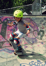 Junior Set black Seitenansicht